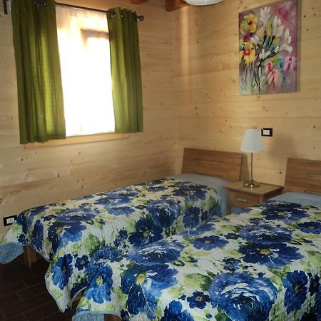 Chalet Trentino Acomodação com café da manhã Fiavè Exterior foto